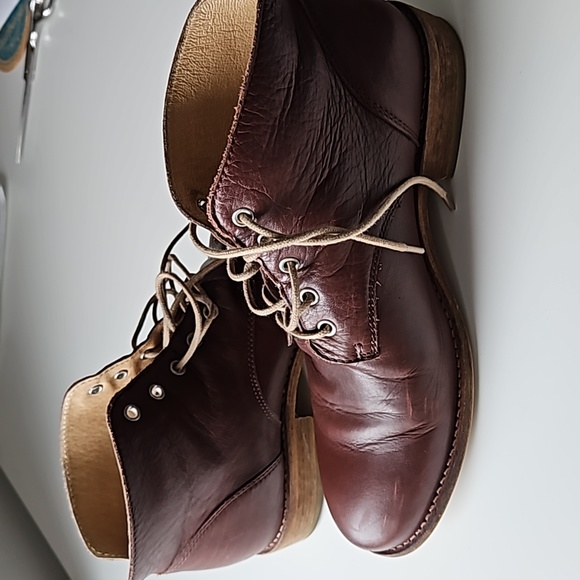 Brown leather lace up shoes - Picture 8 of 8